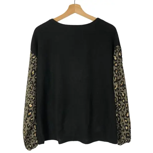 Twenty Second Boutique Black & Brown Leopard Sleeves Knit Top M