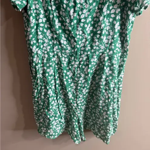 Abercrombie & Fitch  Green Floral Women's romper large