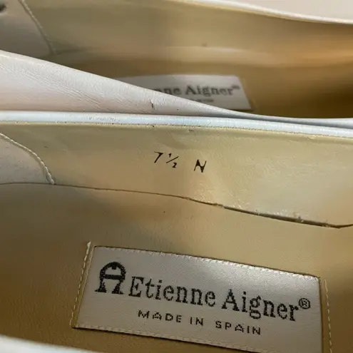 Etienne Aigner Womens Size 7.5 N White Ivory Leather Slip Classic Shoe Low Heels