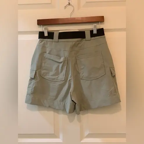 Alder Women's Olive Green Belted Cargo Shorts. Size