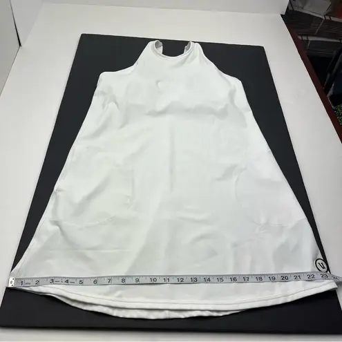 Vuori Volley Dress Womens Size Large White Two Pockets Shelf Bra Athletic *FLAW*