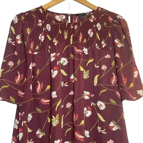 Ann Taylor Factory Maroon Floral Lightweight Short Sleeved Blouse Large Boho EUC