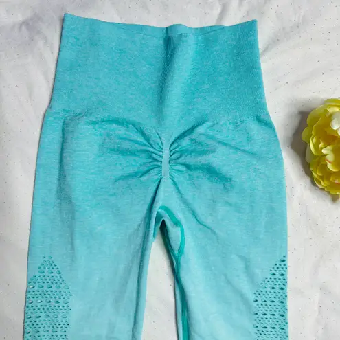 Ombré Scrunch Butt Leggings Blue