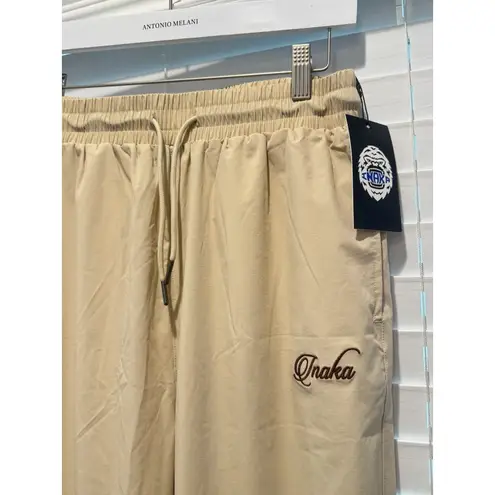 Inaka Women's Performance Nylon Spandex Sweats Baggy Joggers NWT Size L Ivory Tan Size L