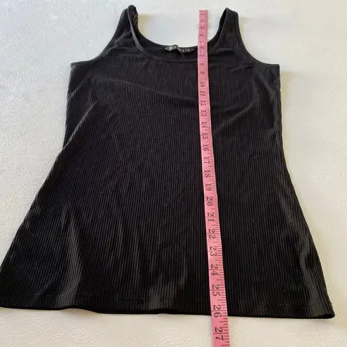 Athleta  Black Ribbed Scoop Neck Tank Top Women’s M