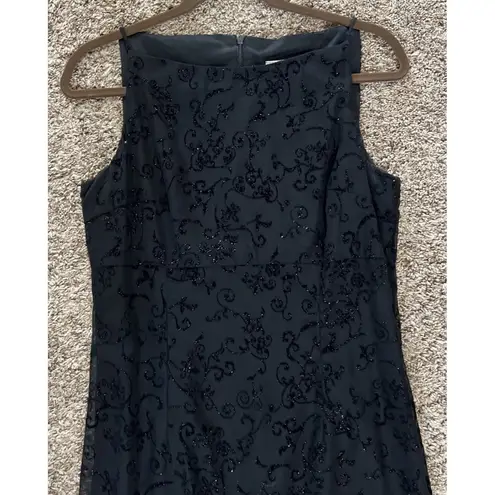 Alyn Paige ~ Vintage 2K Full-Length Black Dress ~ Size 9/10