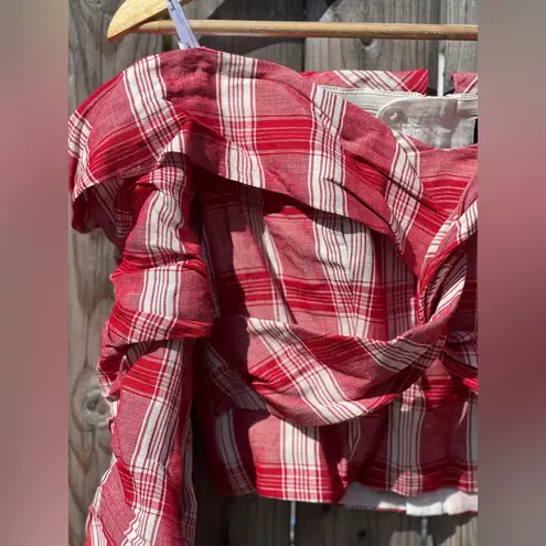 Bardot
Off-the-Shoulder Plaid Cropped Top NWT