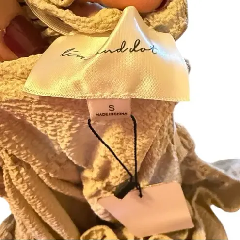 Line and Dot ‎ Top nwt