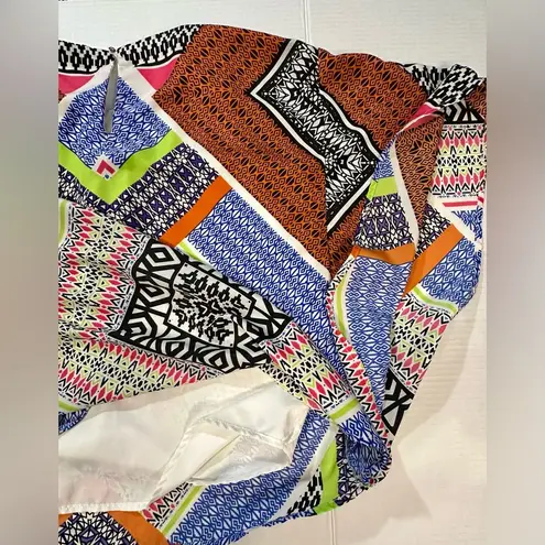 Red Ranch Winged Blouse Colorful Geometric Designs Batwinged Size S Pre