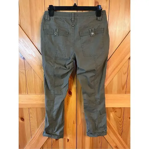 prAna  Green Cropped Pants Outdoor Travel Hike Camp Everyday Casual size 2 (3091)