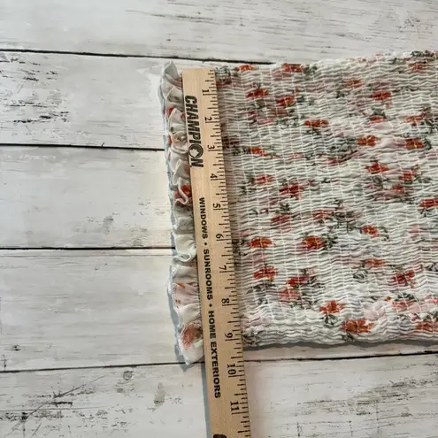 *Women's XS Chic Floral Smocked Top Lightweight Floral Summer Spring Casual White