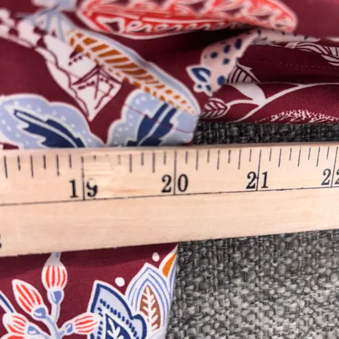 Chico's  Womens Button Up Blouse Size 8 Or 1 Maroon Floral Jaguar Print Boho Artsy