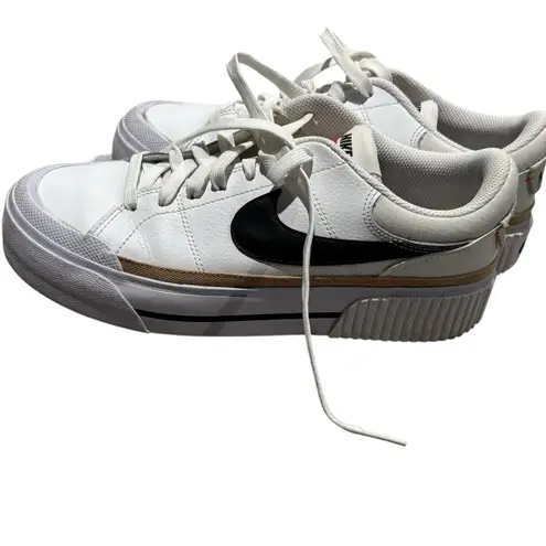 Nike  Court Legacy Lift platform sneaker Size 8.5