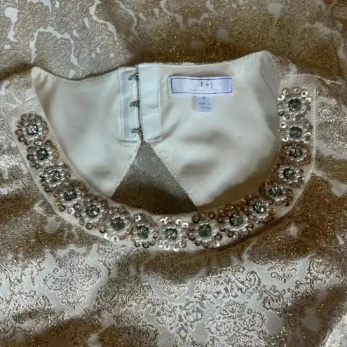 Romeo + Juliet Couture  gold cream jeweled neckline mini dress prom dance school