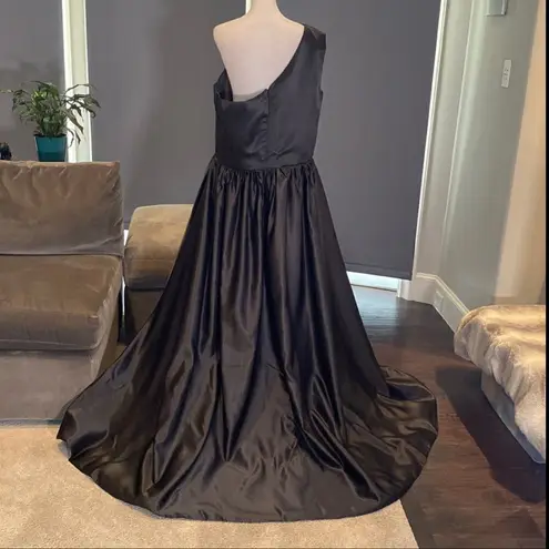 Women’s Black Satin One Shoulder Prom Party Formal Dress with Leg Slit Size 16 Black
