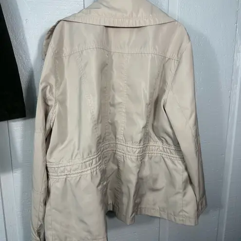 st. john's bay  Tan Woman’s Zip Front Jacket  Size XL EUC