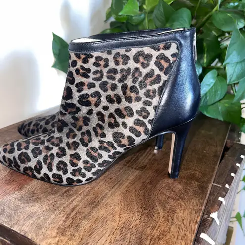 Adrienne Vittadini Leopard Print Pointed Toe Stiletto Heel Ankle Boots Size 8