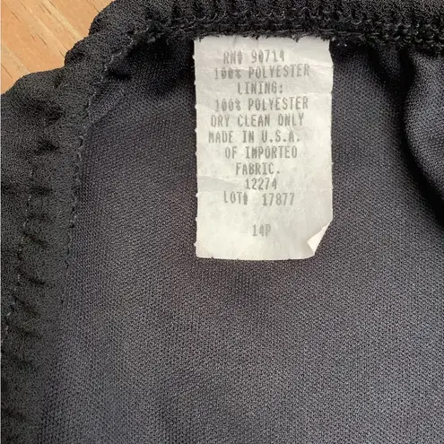 Cute comfy skirt 🦋 Black Size 12