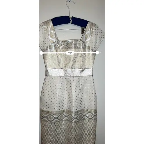 Marchesa Voyage Arabian Stars Align Sheath by size 4 Gold