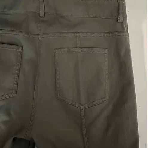 St. John Gray High Rise Skinny Jeans Size 6 Excellent Condition