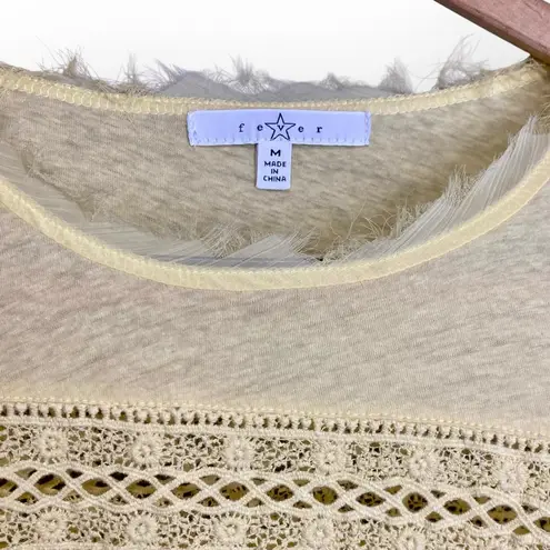 Fever Women’s Yellow Lace Trim Ruffle Hem Top Size Medium Excellent Condition