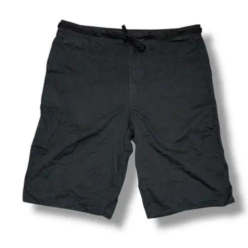 Alexander Wang Bermuda Black Casual Shorts Size Large Lightweight Vamp Capsule