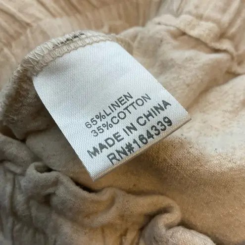 Petal and Pup Hawthorne - Beige
Women's Wide-Leg linen pants size 2