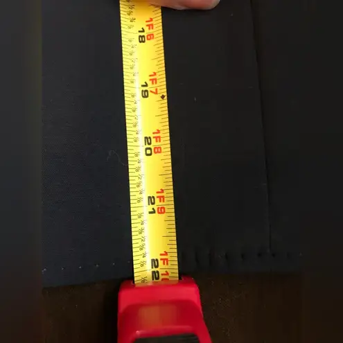 Brooks Brothers Navy Blue Big Pockets Skirt Zipper Back SZ 8 Split In Front.