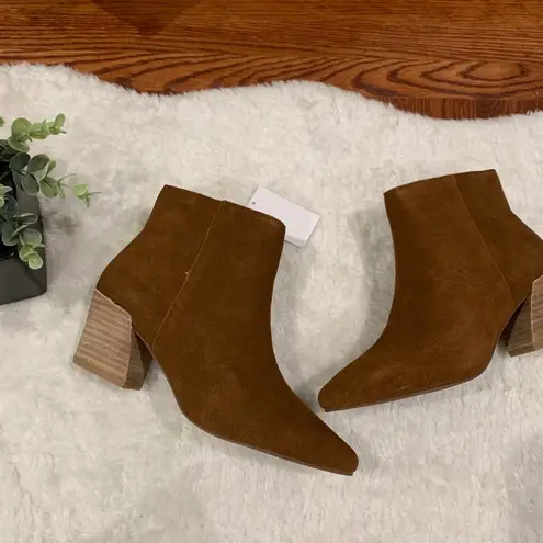 Kensie  Lyden Brown Pointy Toe Suede Ankle Bootie Chunky Heels NWT