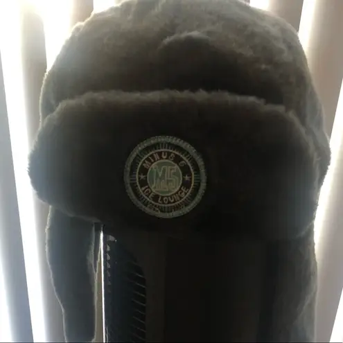 Minus 5 Ice Bar Las Vegas Furry Flap Hat Gray