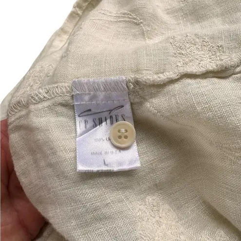 CP Shades tonal floral embroidery blouse shorts set in natural size Large