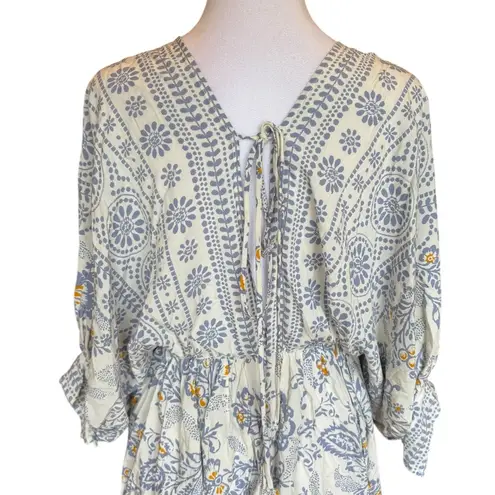 Olivaceous  Floral Printed Mini Dress Flowy V Neck Ivory Blue Womens Medium NWT