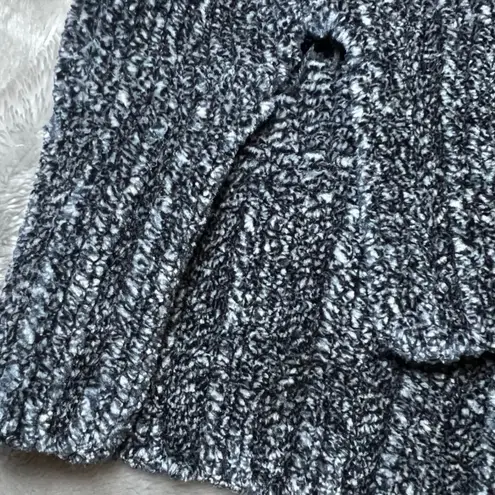 Orvis V Neck Chenille Knit Sweater Womens Large Grey Pullover Winter Cozy Warm