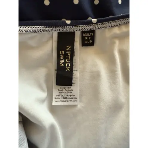 Nip Tuck Swim Women’s Cup Navy Polka Dot One Piece Swimsuit Size 6 Ruche EUC Blue