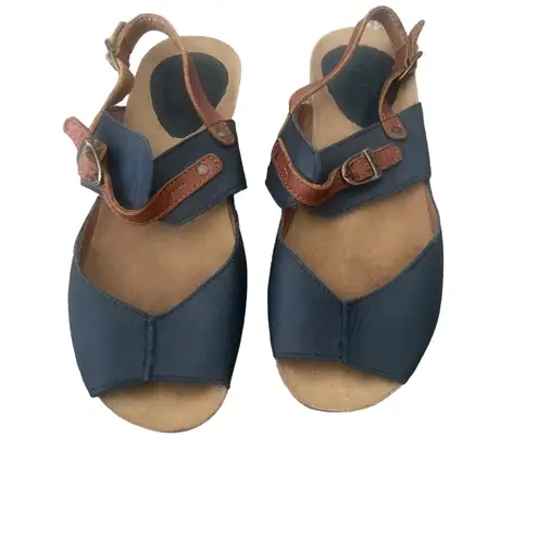 Sergio Tacchini Women's Size EUR 40 US 9 Blue Leather Sling Back Sandals