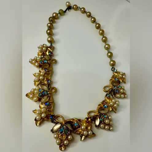 Vintage Unsigned Florenza Gold