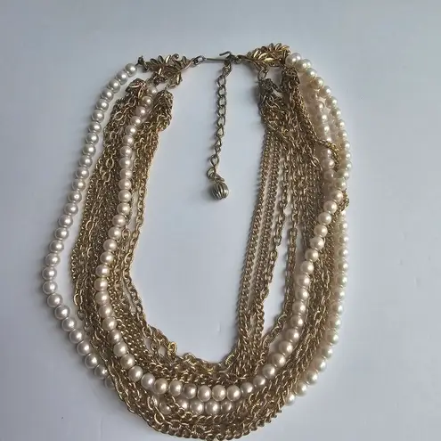 Vintage Champagne Pearl Gold tone metal Chainlink Multistrand Necklace