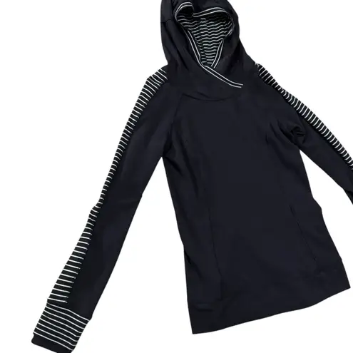 Lululemon Think Fast Hoodie Jacket Women's Size 8 Black Stripe Sporty Athleisure