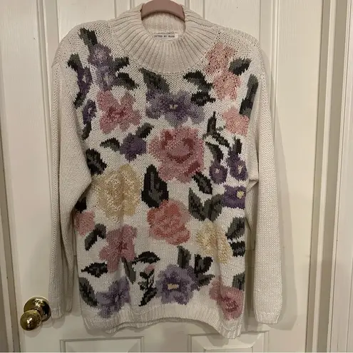 Vintage Hand Knit Chrysanthemum Sweater Womens White Floral Pink Purple Flowers Size M