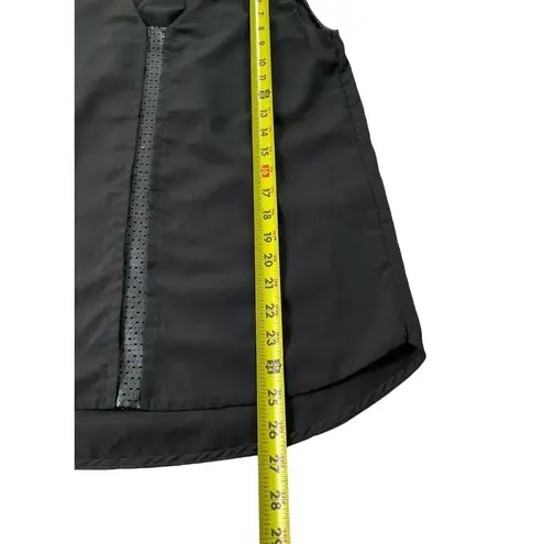 FATE. Women Size Small Black Sleeveless Plunge V-Neck (33-444)