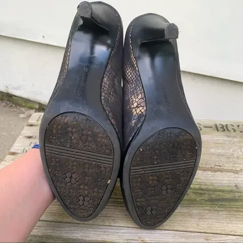 Naturalizer Maizie 11 Wide bronze/black snakeskin heels