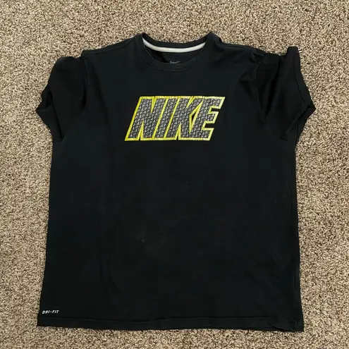 Nike graphic tee