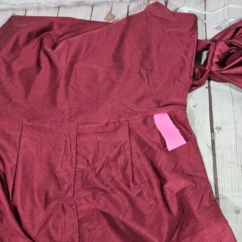 Cynthia & Sahar *Flawed* Mermaid Dress with Slight Train in Cabernet CS108 XL Red