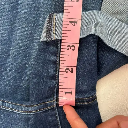 Calvin Klein Jeans Women’s Denim Shorts Size 8 Cuffed Blue Mid Rise Stretch