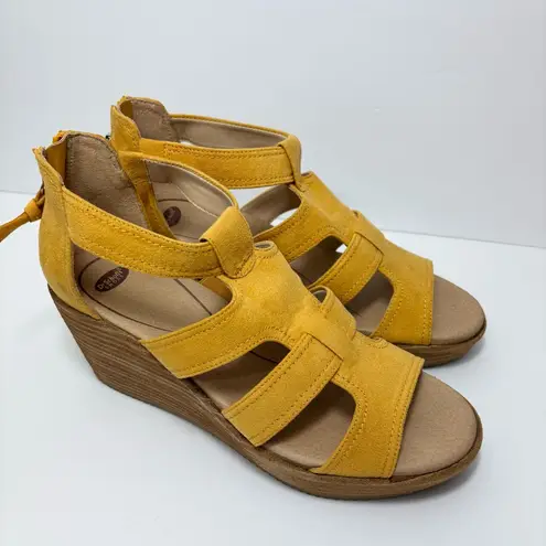 Dr Scholls Suede Wedge Sandal Sz 8.5 M Long Island Yellow Zip Back