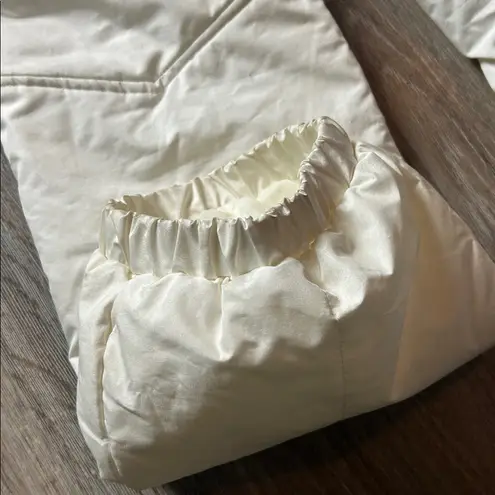 Obermeyer Women’s Snow/Ski/Snowboard Bib Pants – Size 10