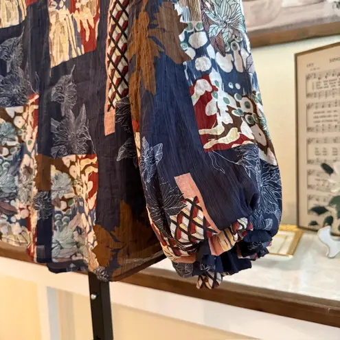 Patchwork Floral Boho Blouse Balloon Sleeve Tie Neck Oversized Fit Women’s Small Blue