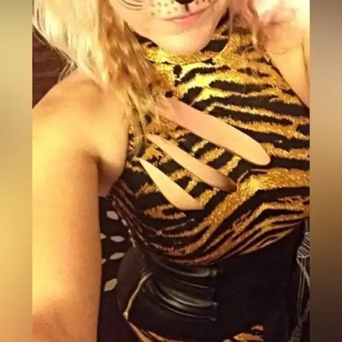 Roma Costumes 4 Pc Tiger Temptress Halter Jumpsuit Halloween Costume Size L