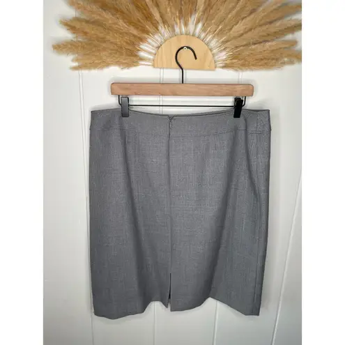 Tahari  Gray Straight Pencil Skirt Plus Size 16 Minimalist Office Work