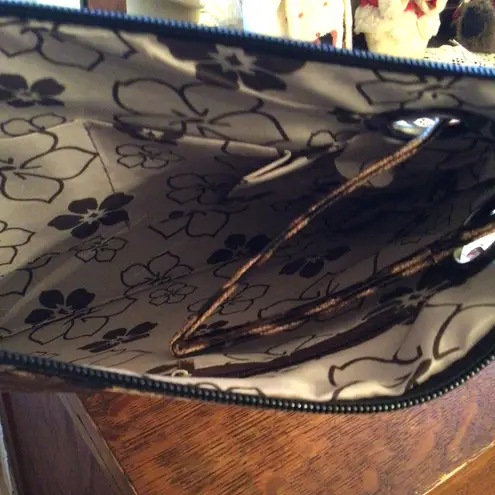 HP💝Women’s Oversized Leopard Vegan Clutch Brown